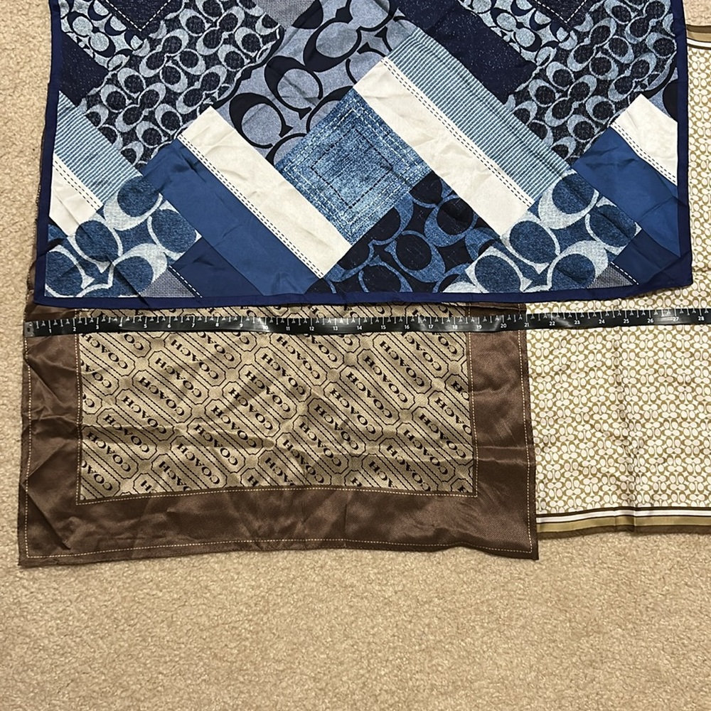 LOT of 3 COACH Scarves 🧣 - Picture 7 of 8